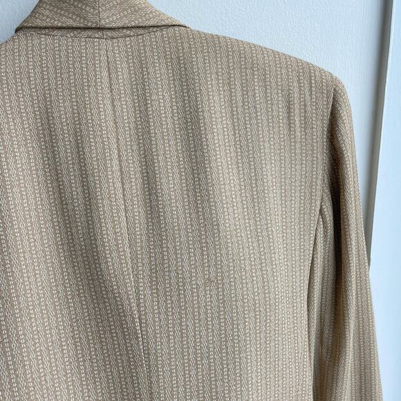 80s Vintage Ann Taylor Blazer Jacket Womens 10 Tan Cream Wool Blend 2 Button - Picture 9 of 11
